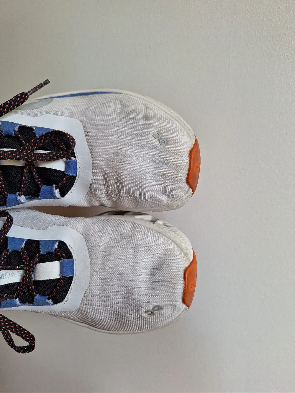 On Running Cloudmonster Women's  Frost/Cobalt Size 7.5